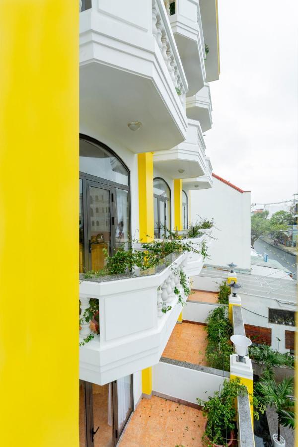 Sea And Sand Hotel Hoi An Exterior photo